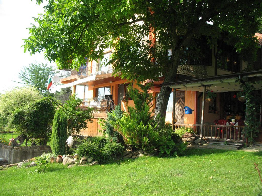 Guest House Slivek Exterior photo